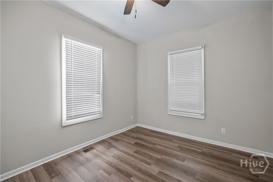 1309 E 33rd Street Property Photo 15