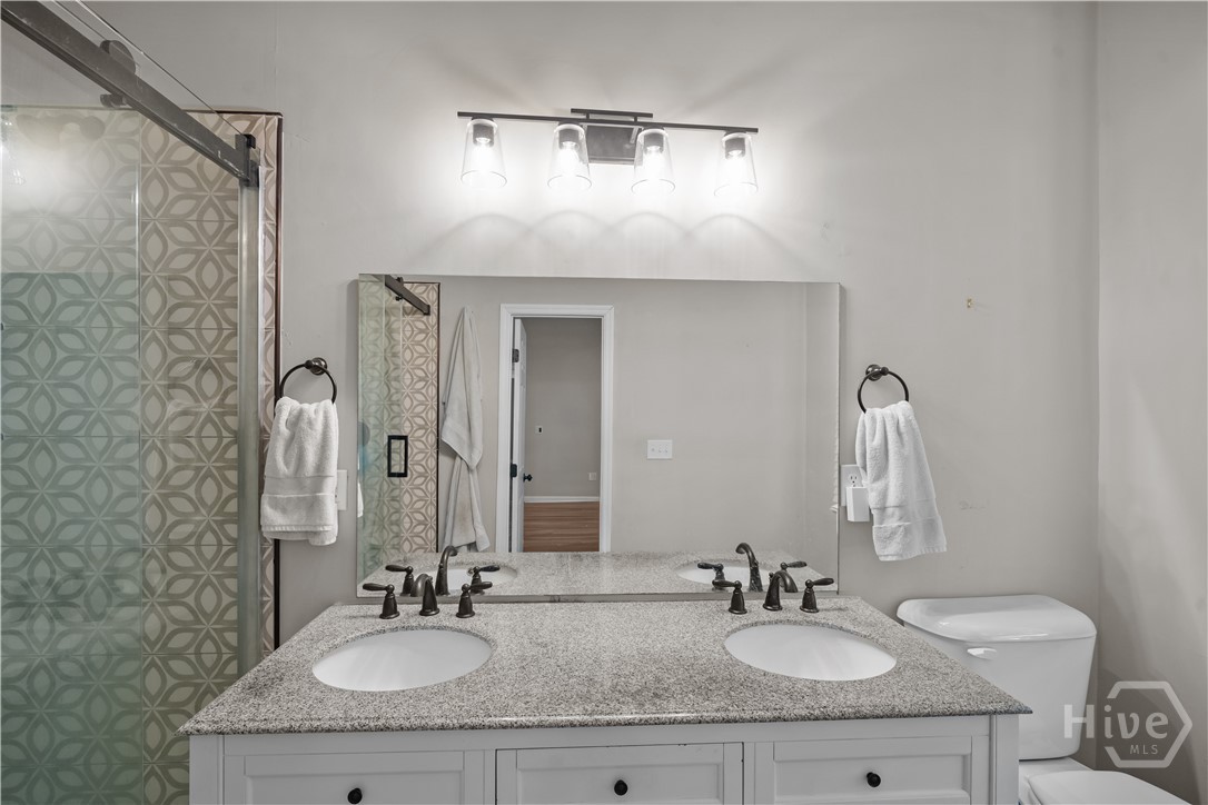 1309 E 33rd Street Property Photo 24