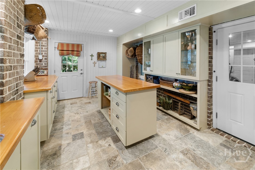 489 Beaulieu Avenue Property Photo 65