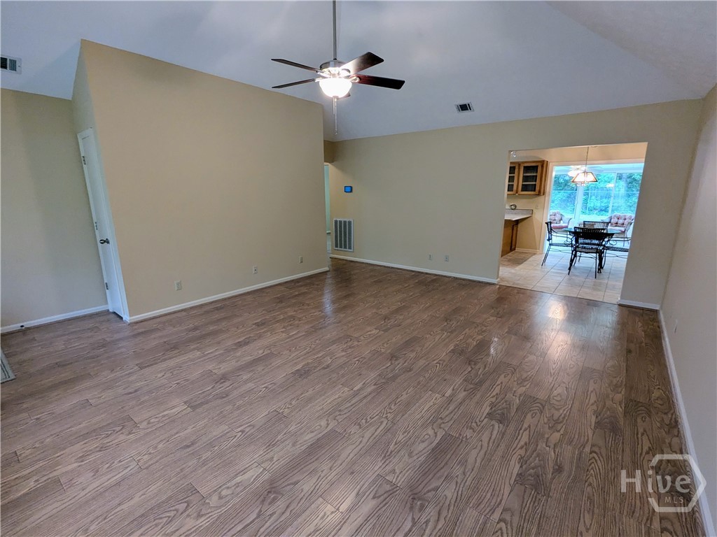 239 Bordeaux Lane Property Photo 4