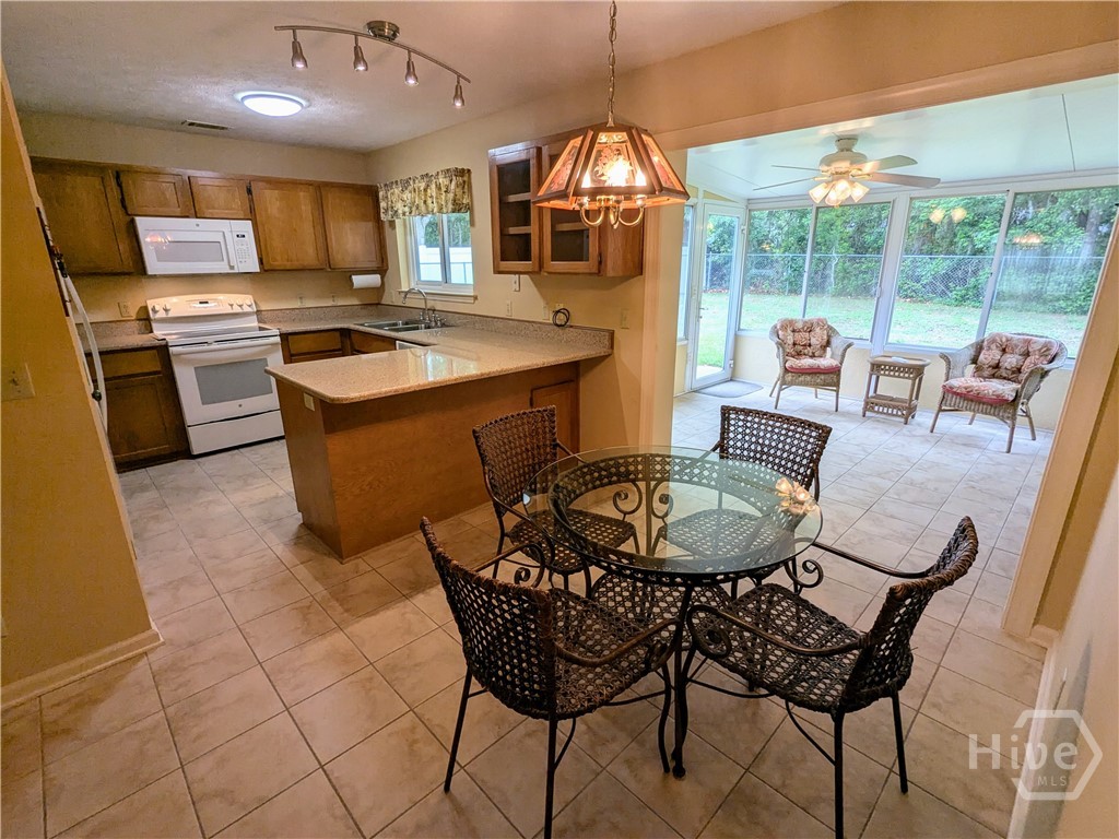 239 Bordeaux Lane Property Photo 8