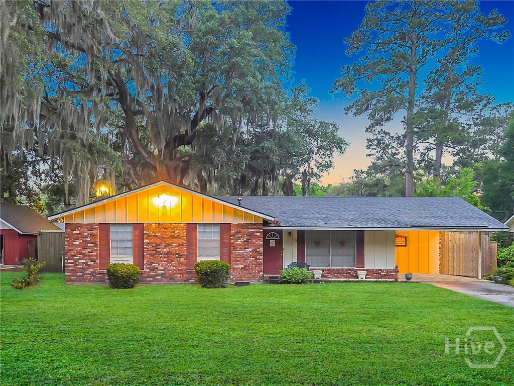 13113 Hermitage Road Property Photo 2