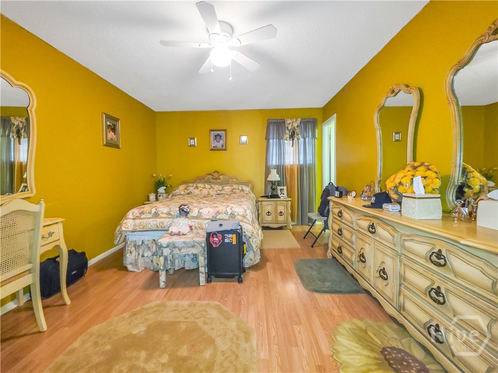 13113 Hermitage Road Property Photo 7