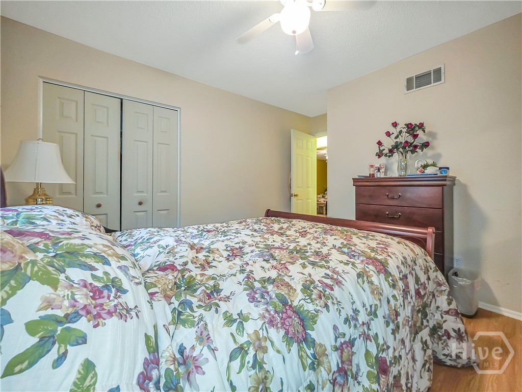 13113 Hermitage Road Property Photo 11