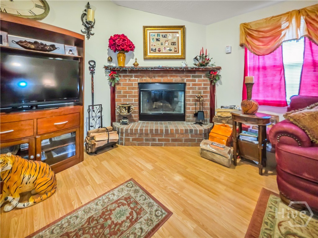 13113 Hermitage Road Property Photo 17