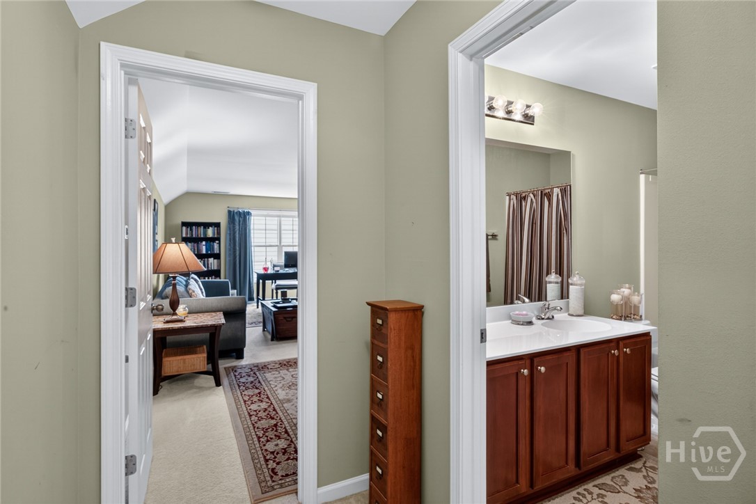 1 Verona Lane Property Photo 35
