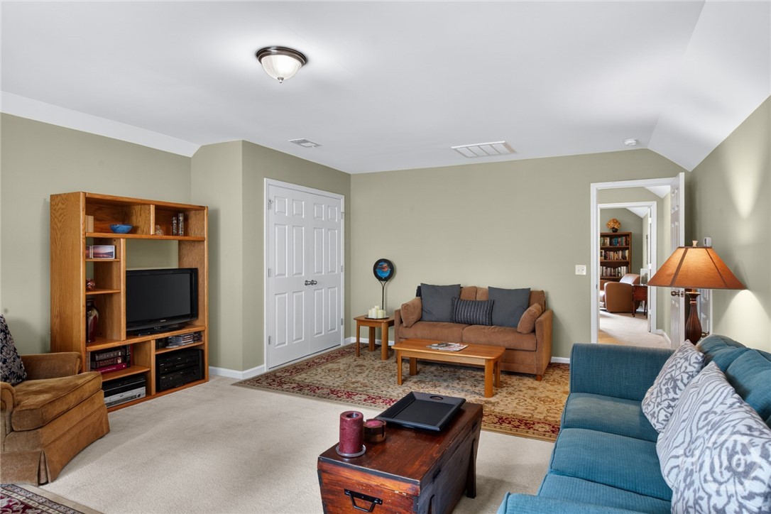 1 Verona Lane Property Photo 39
