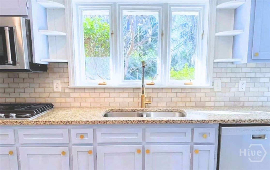 5 Reynolds Circle Property Photo 15