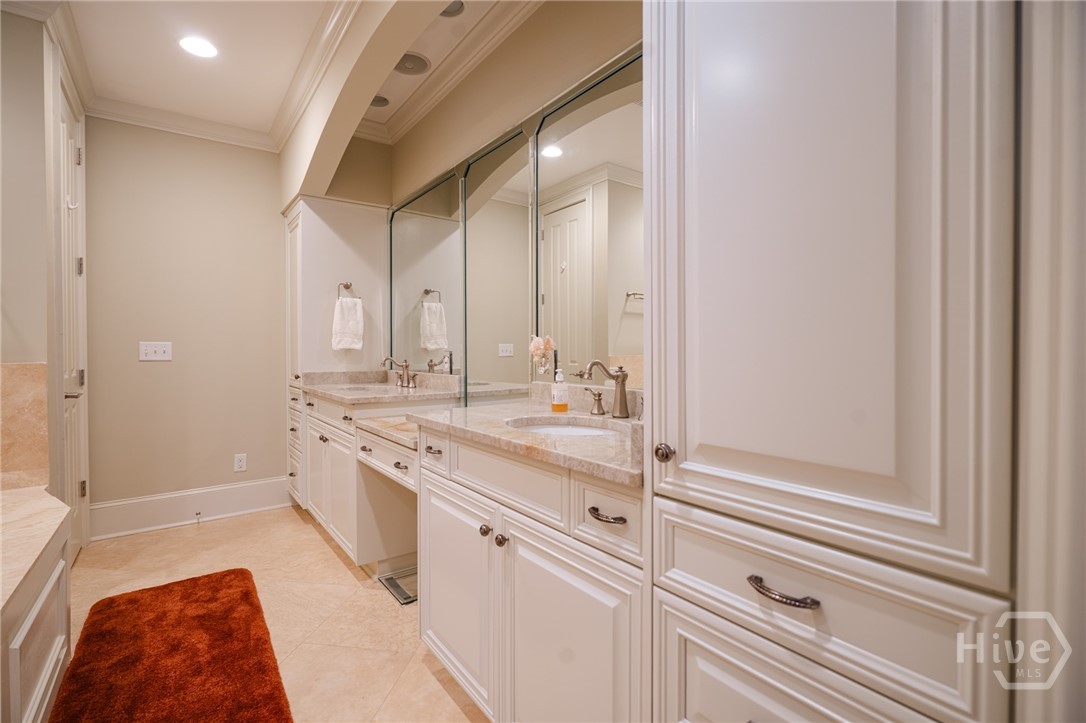 2 Paddington Circle Property Photo 20