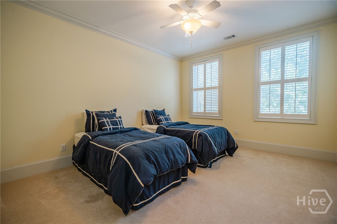2 Paddington Circle Property Photo 44