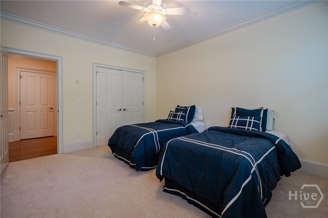2 Paddington Circle Property Photo 45