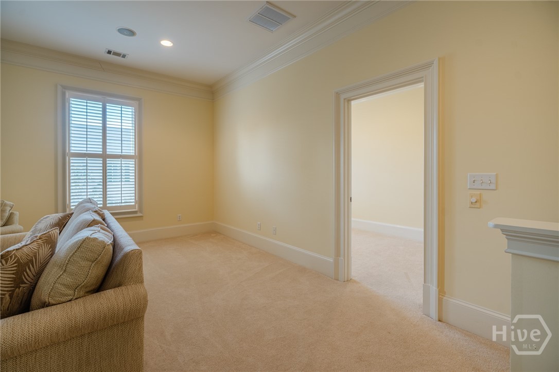 2 Paddington Circle Property Photo 53