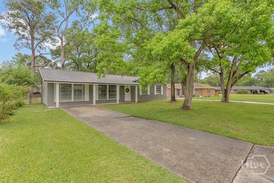 104 Monica Boulevard Property Photo 3