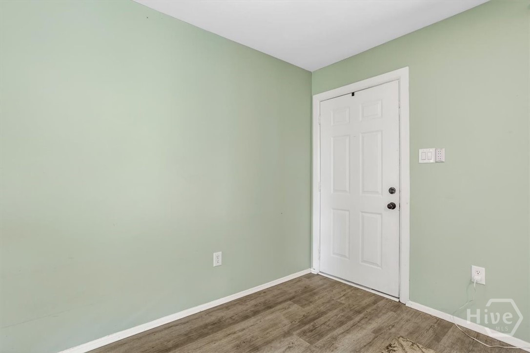 104 Monica Boulevard Property Photo 6