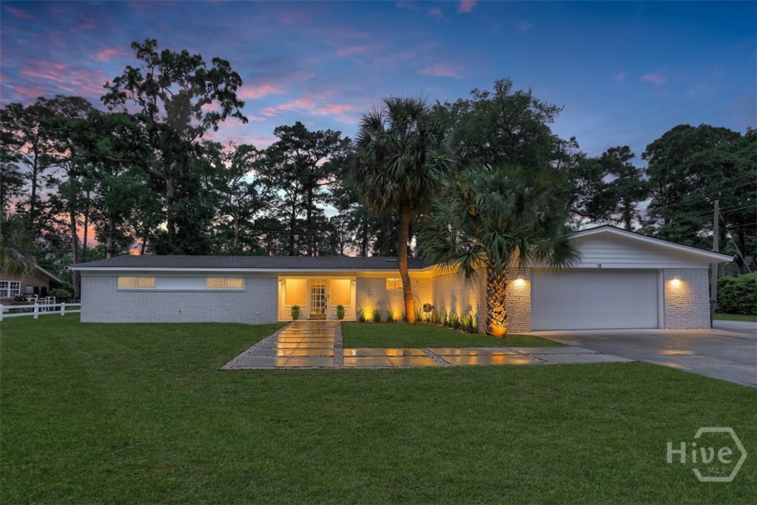 12 Clarendon Road Property Photo 1