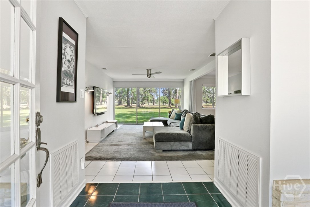12 Clarendon Road Property Photo 9