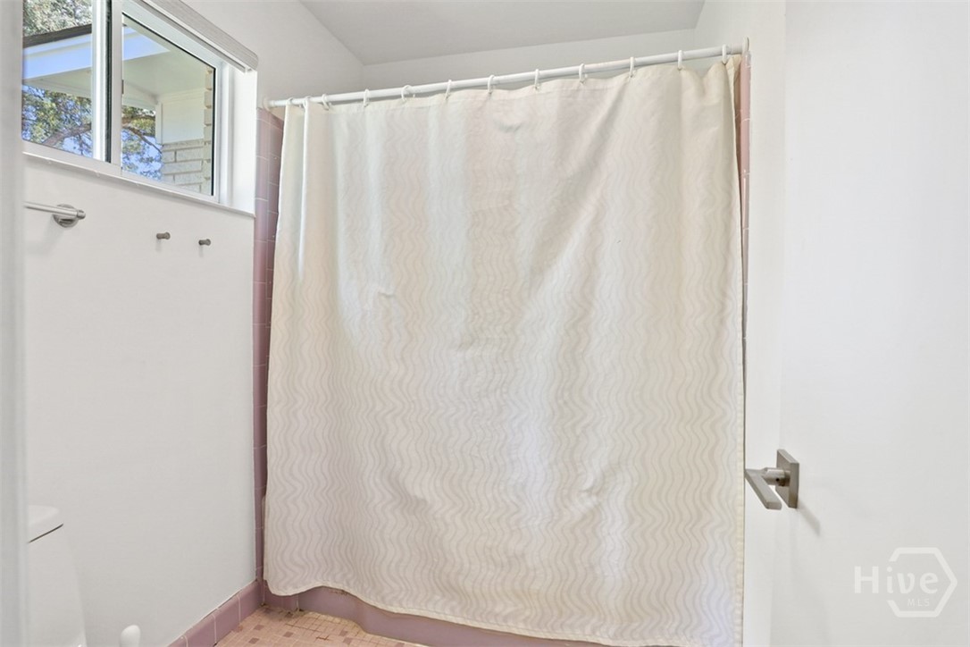 12 Clarendon Road Property Photo 33