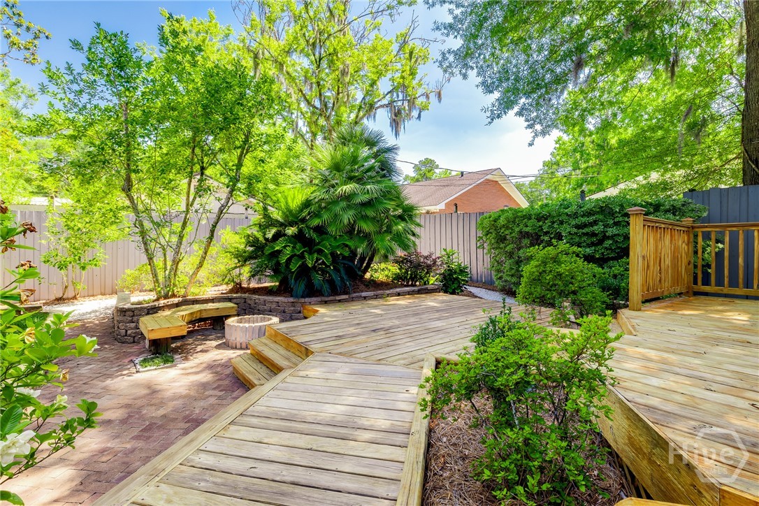 122 B Property Photo 2