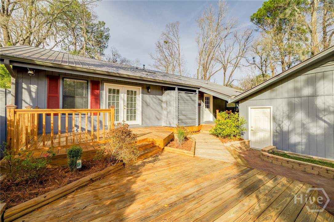 122 B Property Photo 5