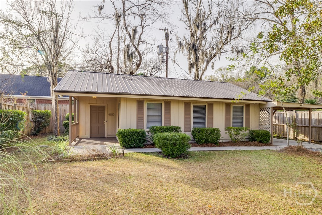 122 B Property Photo 28
