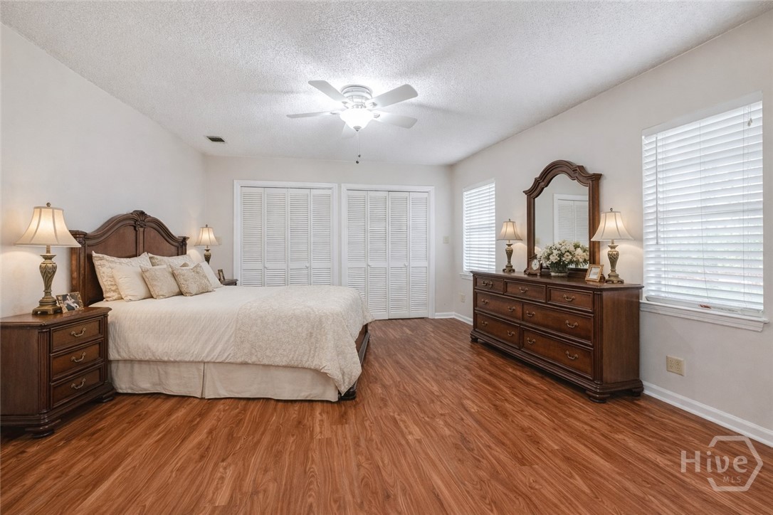122 B Property Photo 38