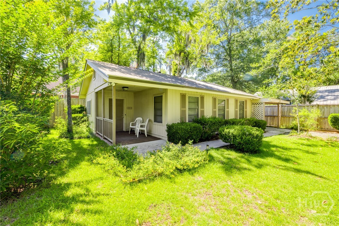 122 B Property Photo 50