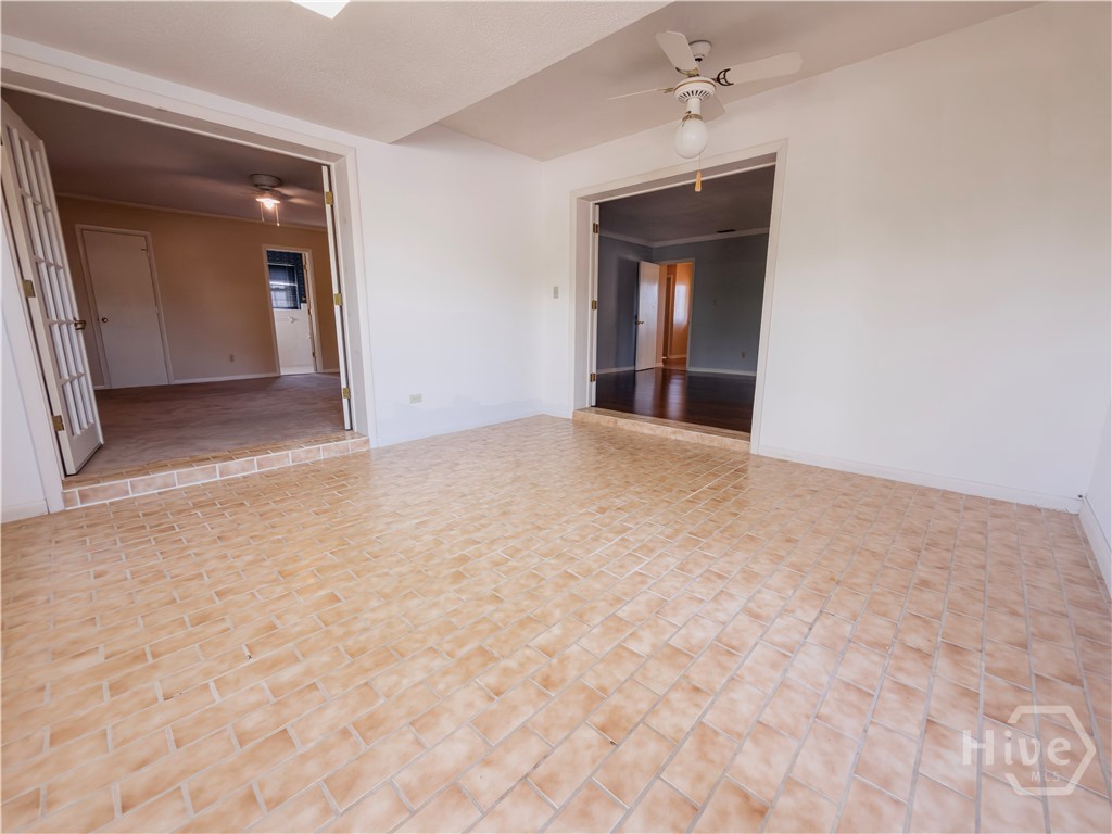 105 Edgewood Road Property Photo 7