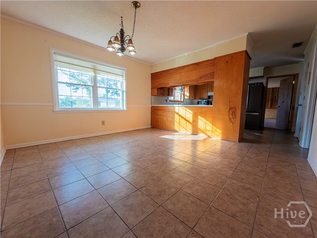 105 Edgewood Road Property Photo 9