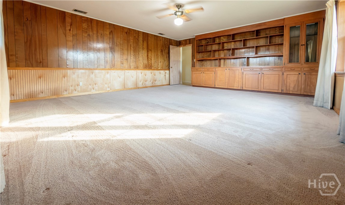 105 Edgewood Road Property Photo 12