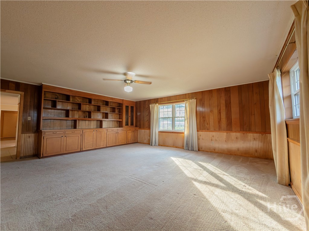 105 Edgewood Road Property Photo 13
