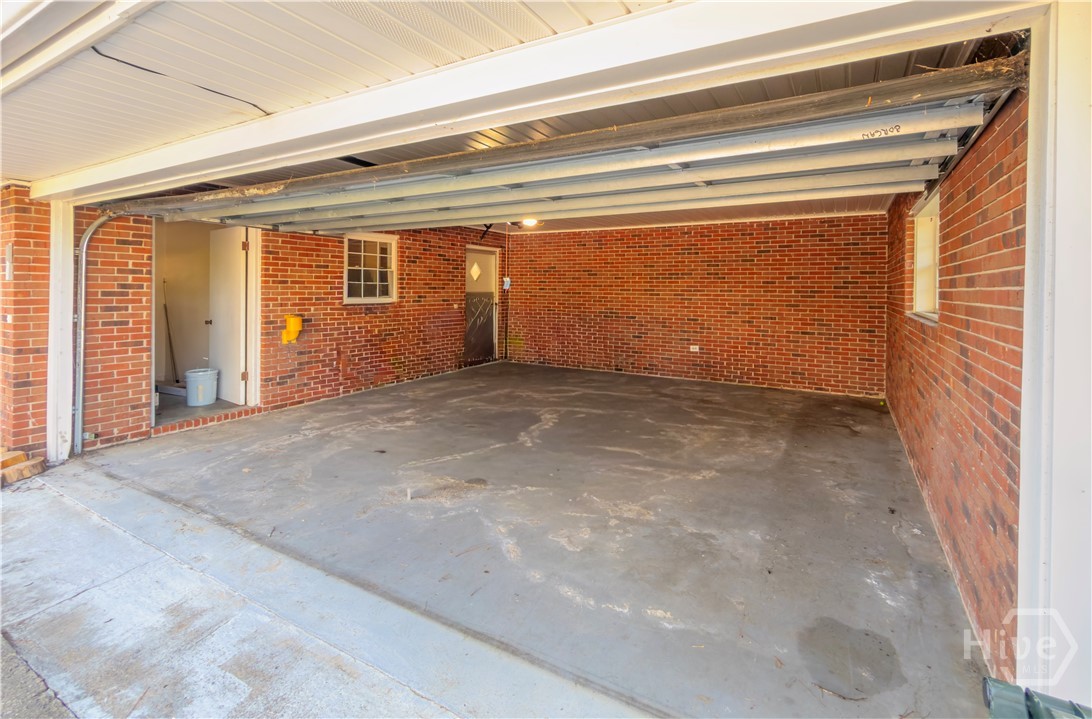 105 Edgewood Road Property Photo 35
