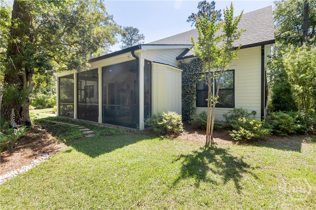 305 Lafayette Drive Property Photo 48