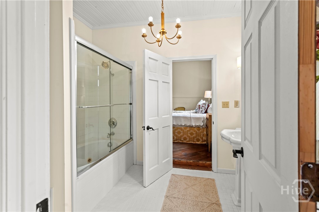 427 Harvey Street Property Photo 17