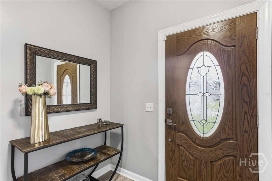 111 Mustang Drive Property Photo 10
