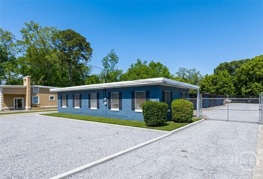 5028 Augusta Road Property Photo 1