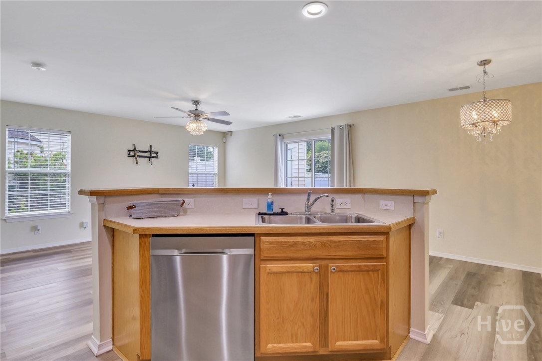51 Fairgreen Street Property Photo 10