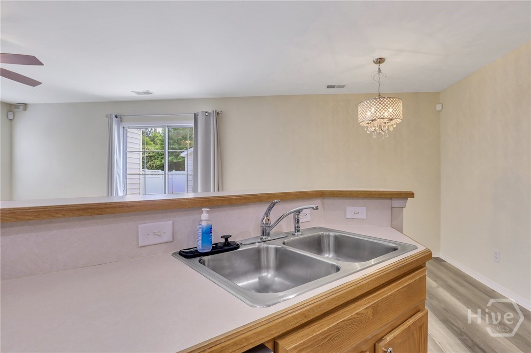 51 Fairgreen Street Property Photo 13