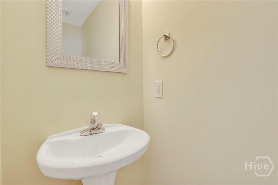51 Fairgreen Street Property Photo 22