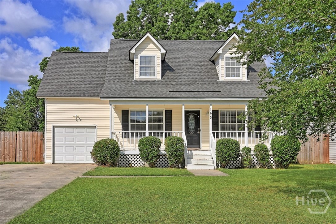 143 Cambridge Drive Property Photo 4