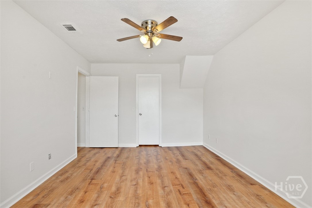 143 Cambridge Drive Property Photo 33