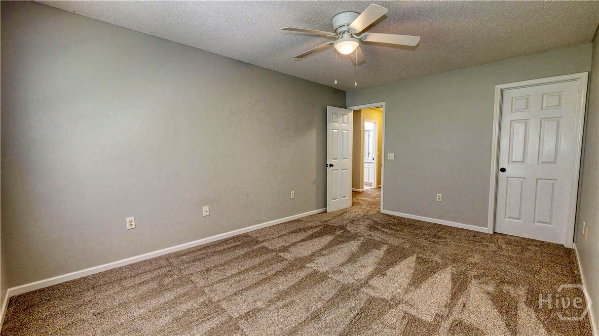 42 Stonelake Circle Property Photo 26