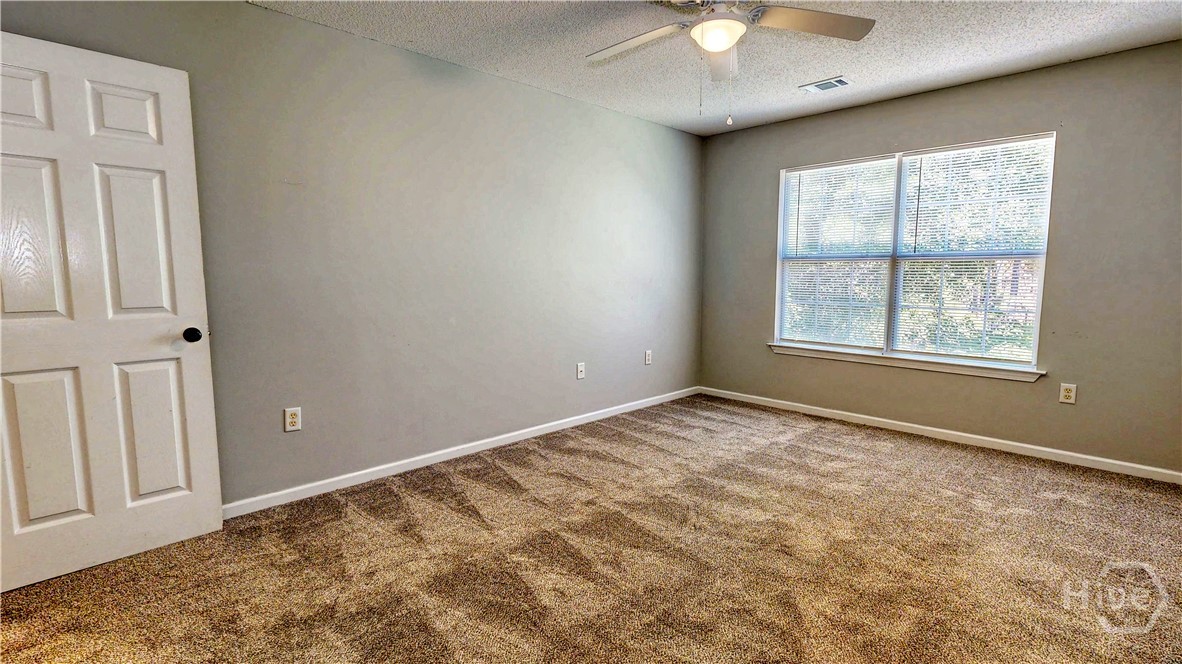 42 Stonelake Circle Property Photo 29