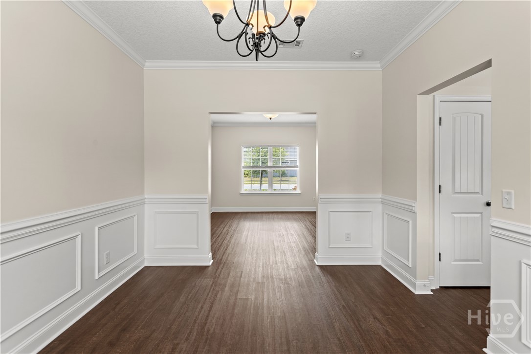 267 Alcott Circle Property Photo 4