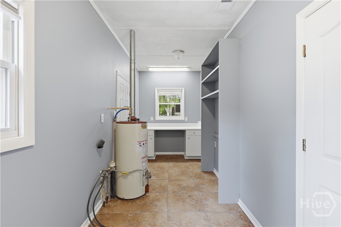 515 E 4th Street Property Photo 13