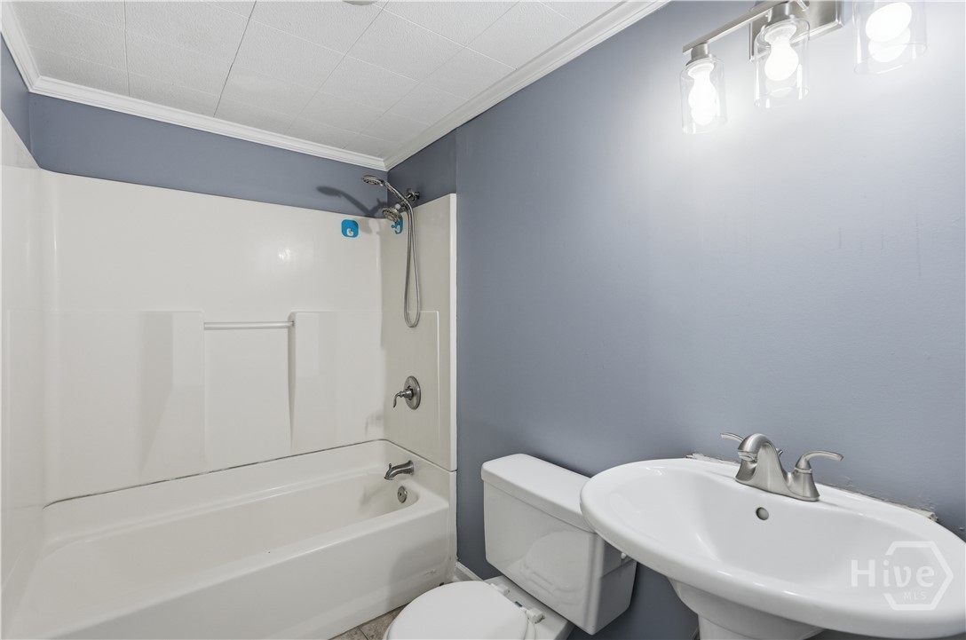 515 E 4th Street Property Photo 23