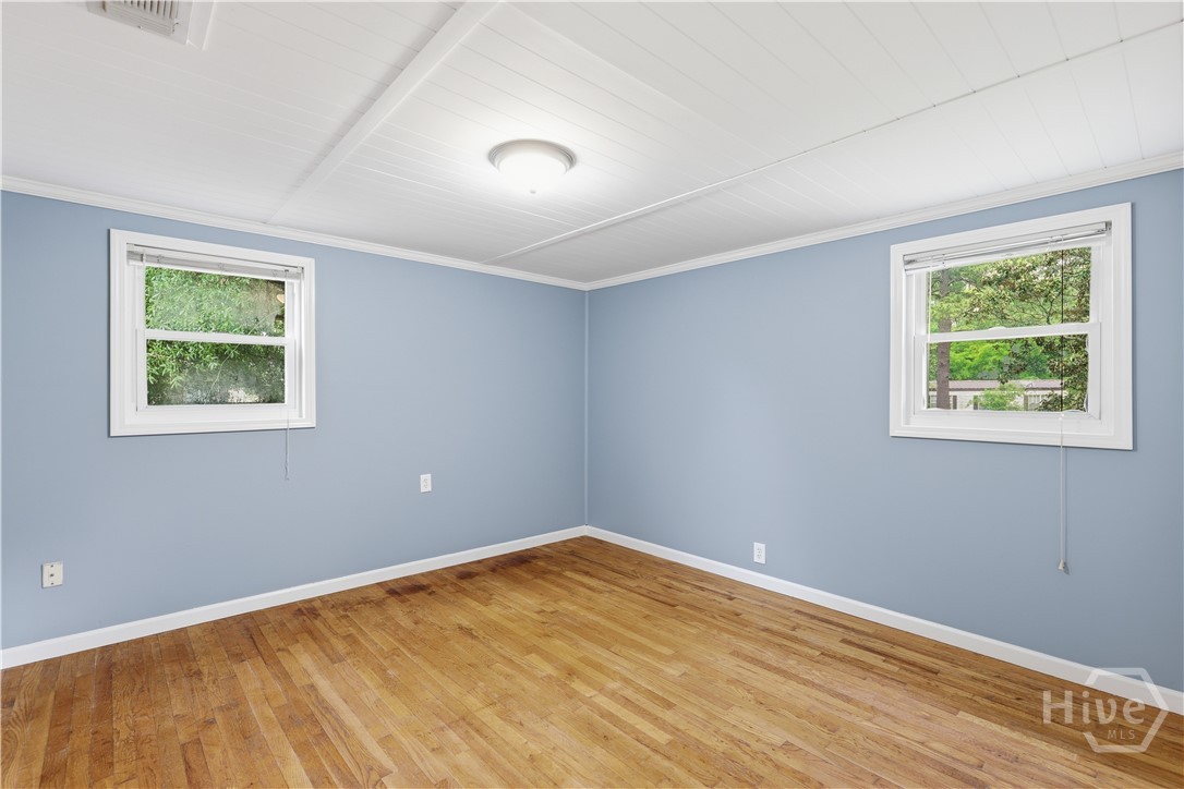 515 E 4th Street Property Photo 27
