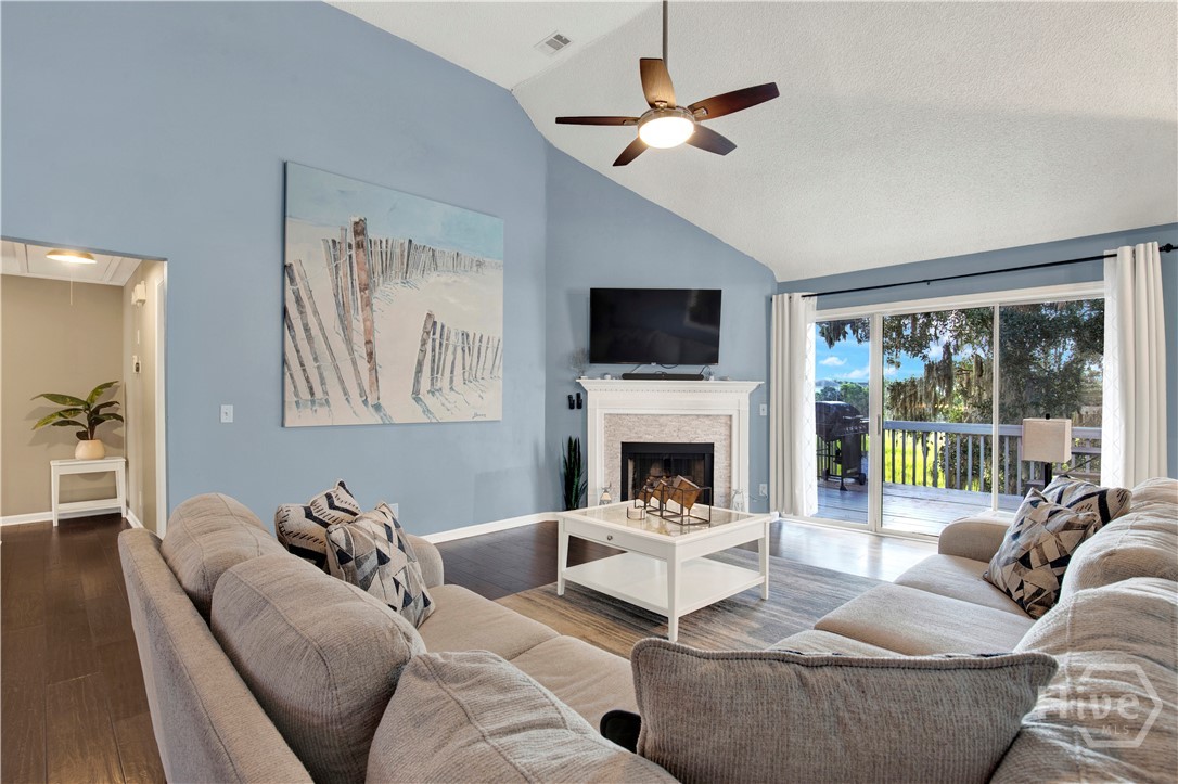 109 Runner Road Property Photo 10