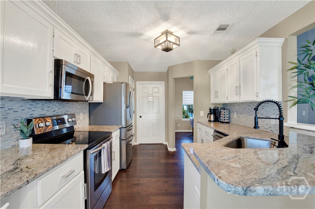 109 Runner Road Property Photo 14