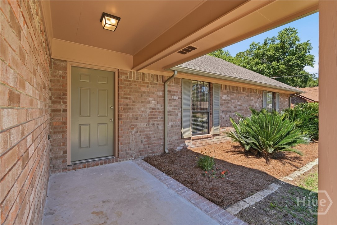 715 Little John Drive Property Photo 1