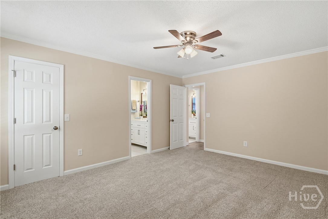 715 Little John Drive Property Photo 18